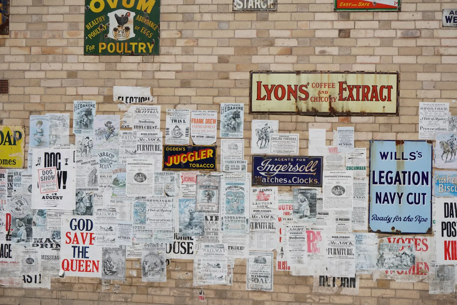 Pourquoi l'affiche artisanale de Spider-Man bouscule les codes du marketing cinématographique