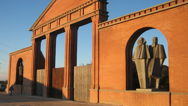 Memento Park